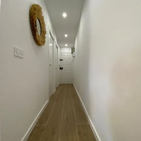 Apartment 'walk To Camp Nou' Stylish 3bd Smart Tv Wifi L'Hospitalet de Llobregat